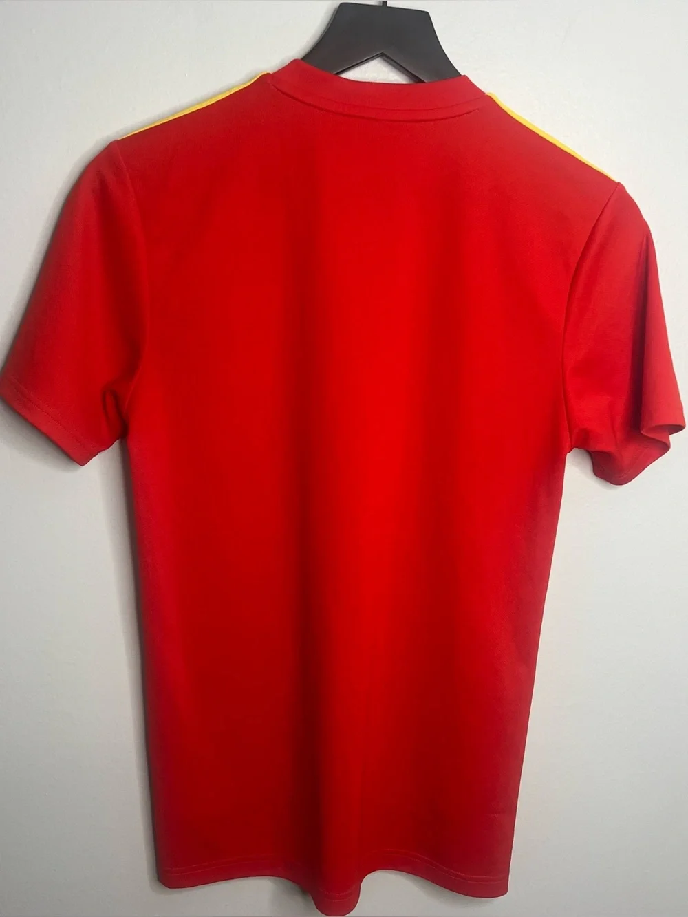 Spain National Team Jersey Mens Small Red Adidas 2018 World Cup Futbol
